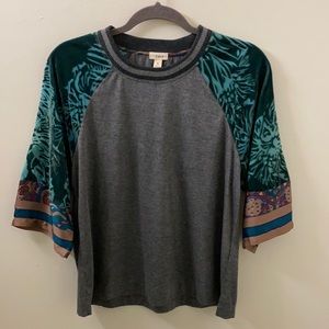 Tiny Anthropologie gray top
